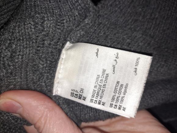 Karen Scott Gray 2 Knit V Neck Sweater Size Small - Picture 4 of 5